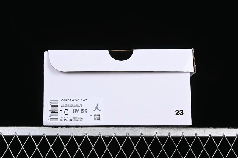 All categories Air Jordan Jordan series basketball shoes Air Jordan 1 Low Z version Air Jordan 1 Low AJ1 Joe 1 black gray red hook low-top cultural basketball shoes DC0774-062